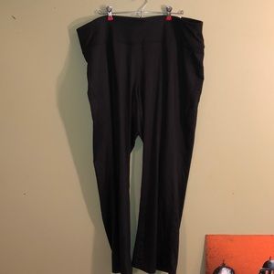 NWT Women’s Aspire Athletic Pants